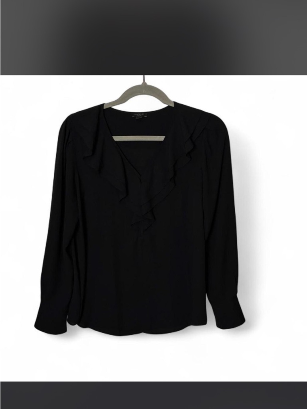 ANN TAYLOR- Women's blouse with ruffle neckline- Size: SP.